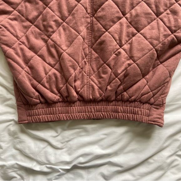 Oversized Quilted Jacket - Picture 5 of 7